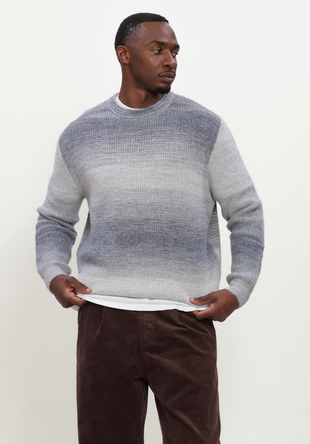 ANERKJENDT Heren Truien & Vesten Aksinus Space Dye Knit Grijs