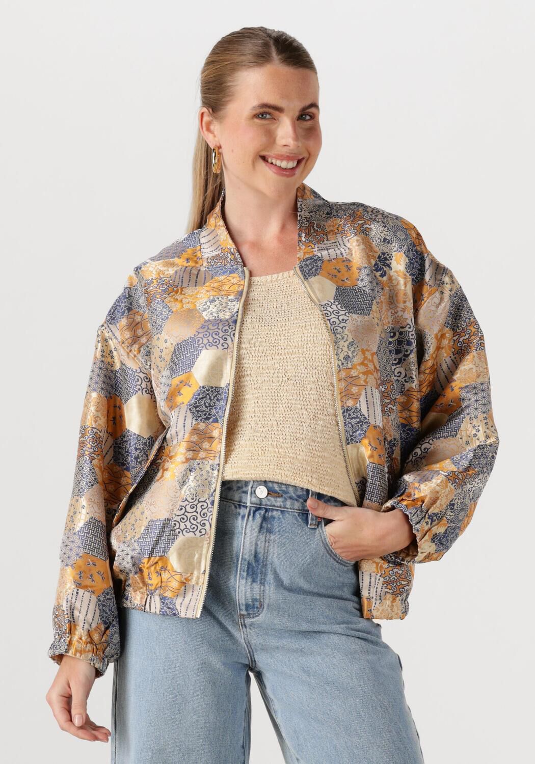 STUDIO AMAYA Dames Jassen Mae Bomber Multi