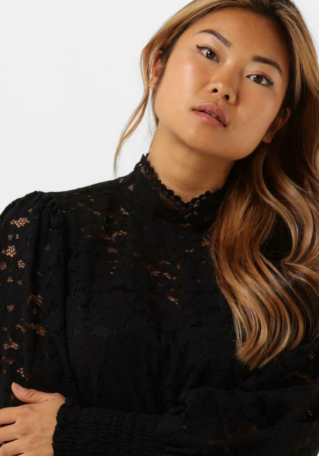 Lace shop top zwart