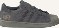 Grijze ADIDAS Lage sneakers SUPERSTAR C - medium