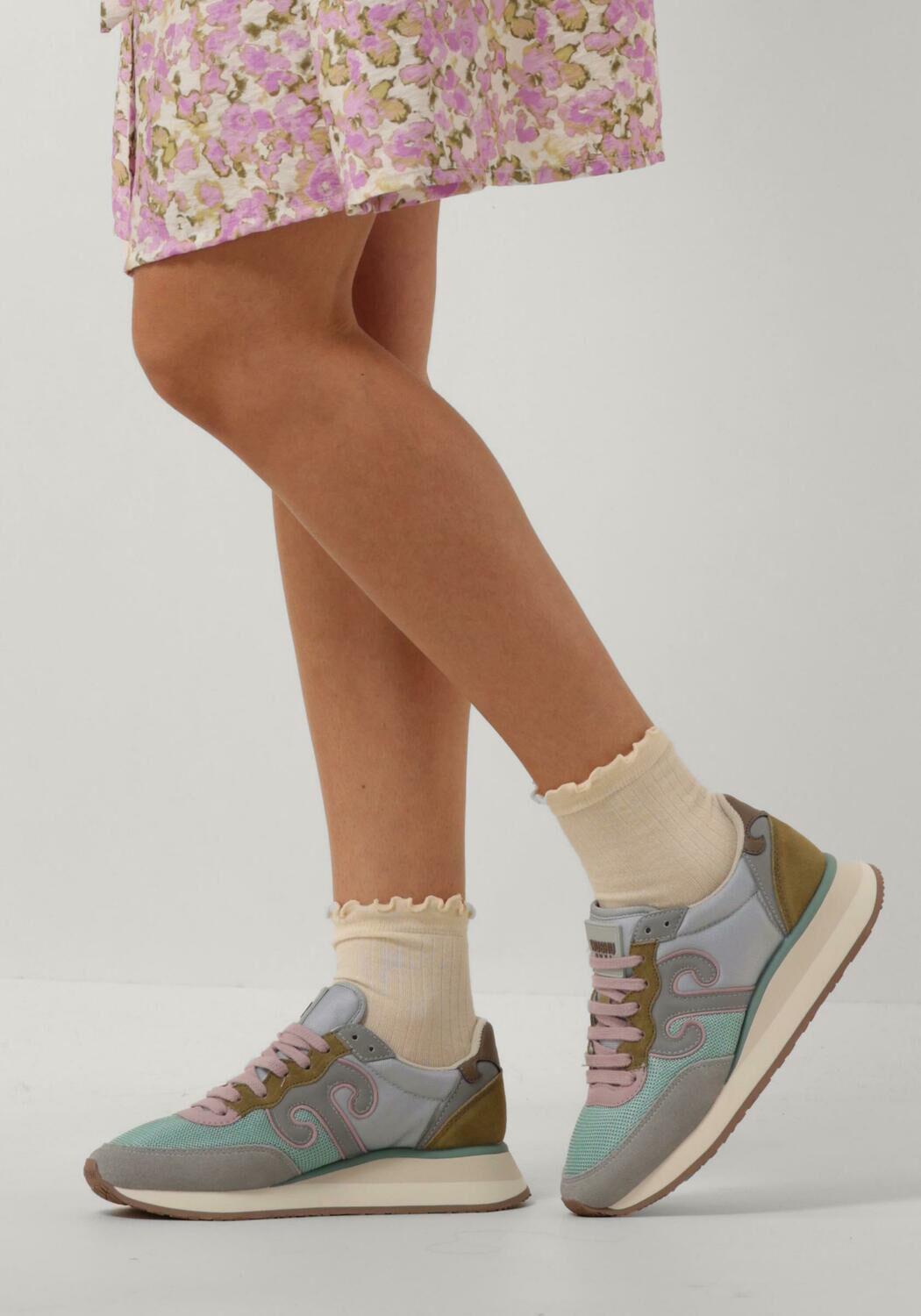 Multi WUSHU Lage sneakers MASTER SPORT - large