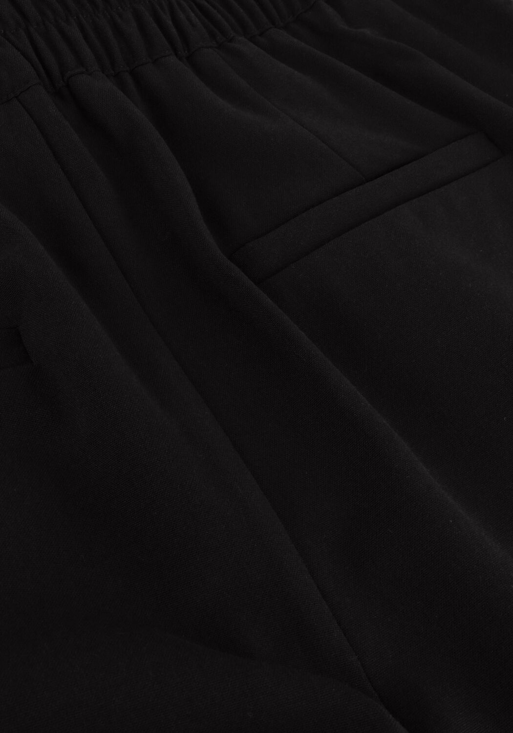 Zwarte Y.A.S. Korte broek YASHELEN MW LONG SHORTS - large