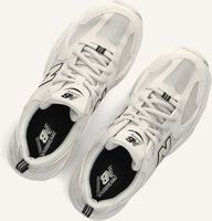 Beige NEW BALANCE Lage sneakers GR530 Beige NEW BALANCE Lage sneakers GR530 - medium