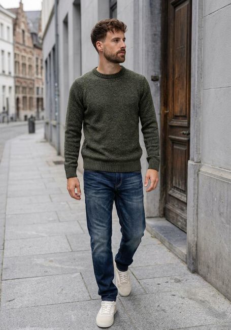 Olijf ANERKJENDT Trui AKSUNE CHENILLE KNIT - large