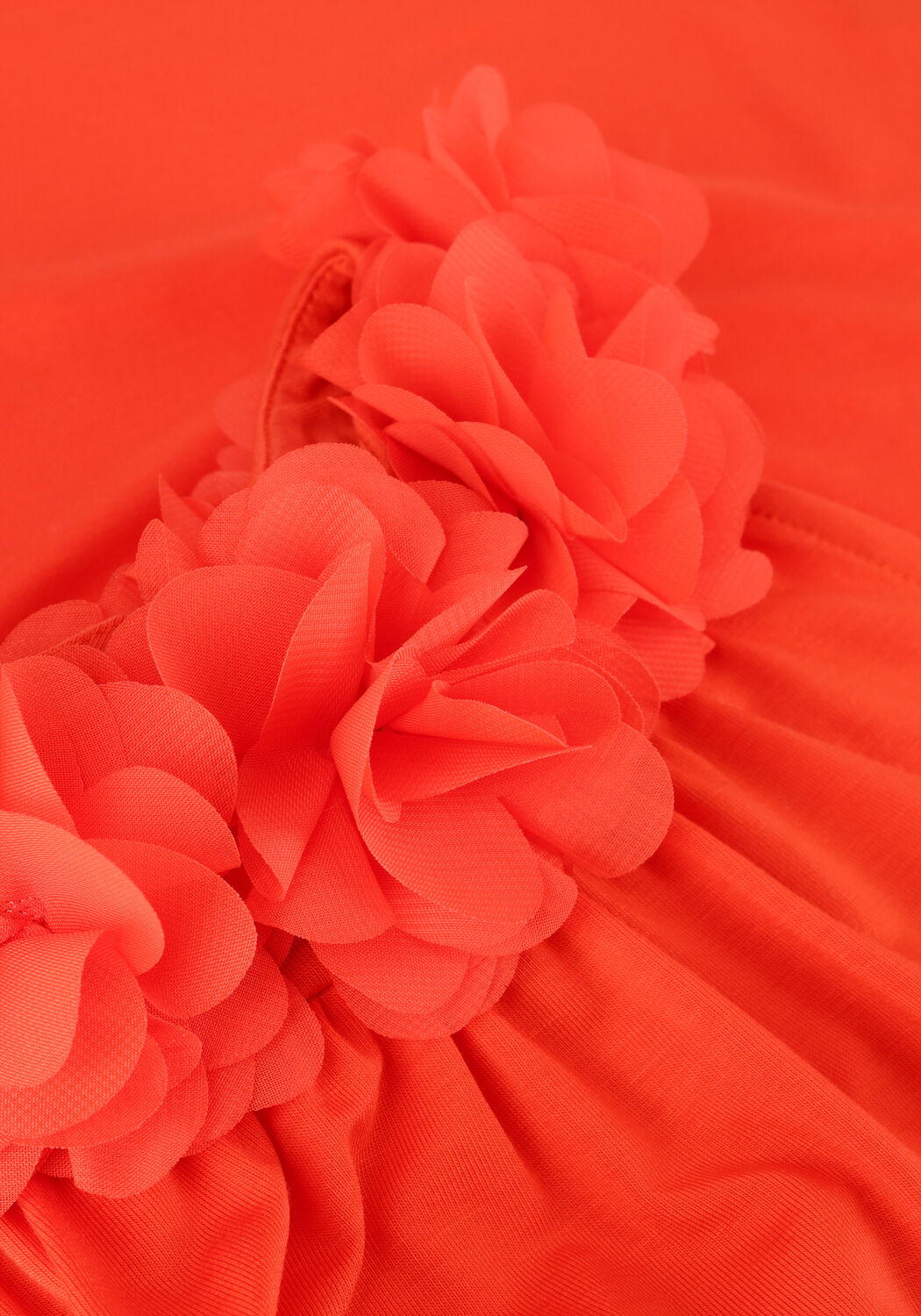 Oranje JANSEN AMSTERDAM Top TC356 SINGLET WITH FLOWERS AT NECKLINE - large