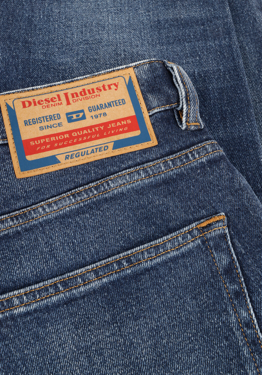 Donkerblauwe DIESEL Straight leg jeans 1988 D-ARK - large