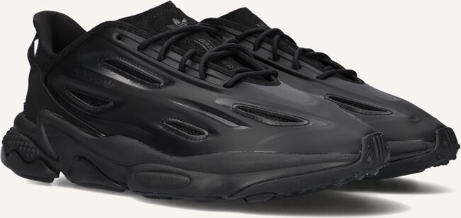 Zwarte ADIDAS Lage sneakers OZWEEGO CELOX MEN Zwarte ADIDAS Lage sneakers OZWEEGO CELOX MEN - large