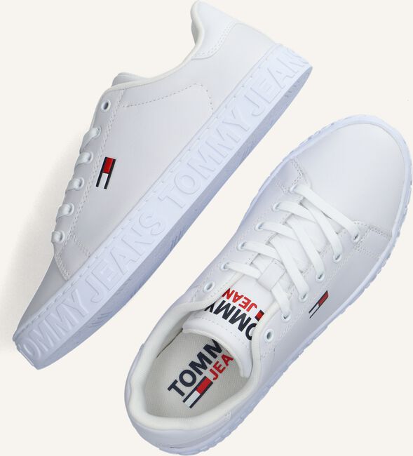 Witte TOMMY JEANS Lage sneakers COOL TOMMY JEANS Witte TOMMY JEANS Lage sneakers COOL TOMMY JEANS - large