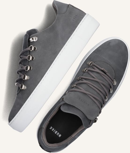 Grijze NUBIKK Lage sneakers JAGGER CLASSIC Grijze NUBIKK Lage sneakers JAGGER CLASSIC - large