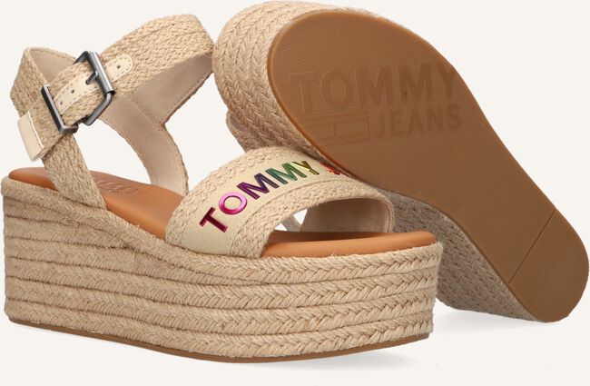 Beige TOMMY HILFIGER Sandalen RAINBOW BRANDING FLATFORM SAND Beige TOMMY HILFIGER Sandalen RAINBOW BRANDING FLATFORM SAND - large