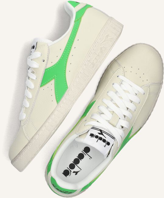 Witte DIADORA Lage sneakers GAME L LOW WAXED WN Witte DIADORA Lage sneakers GAME L LOW WAXED WN - large