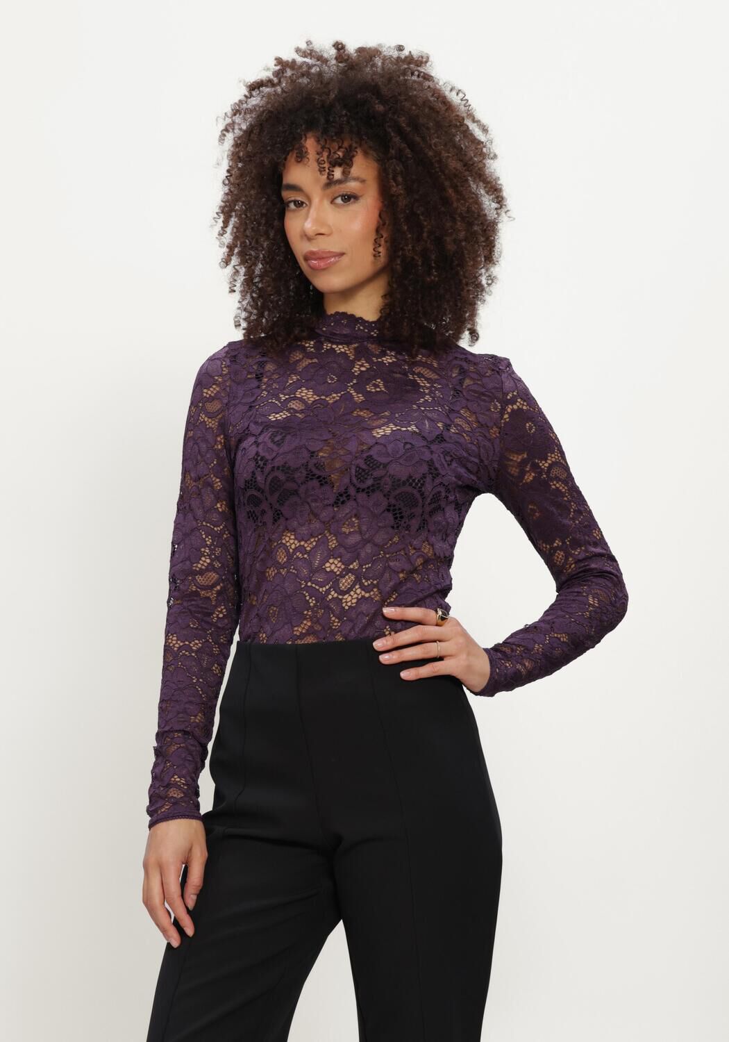 Paarse Y.A.S. Blouses YASLACEY LS LACE TOP - large
