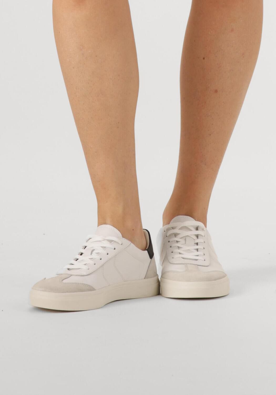 Witte VAGABOND SHOEMAKERS Lage sneakers CODY 5944 - large