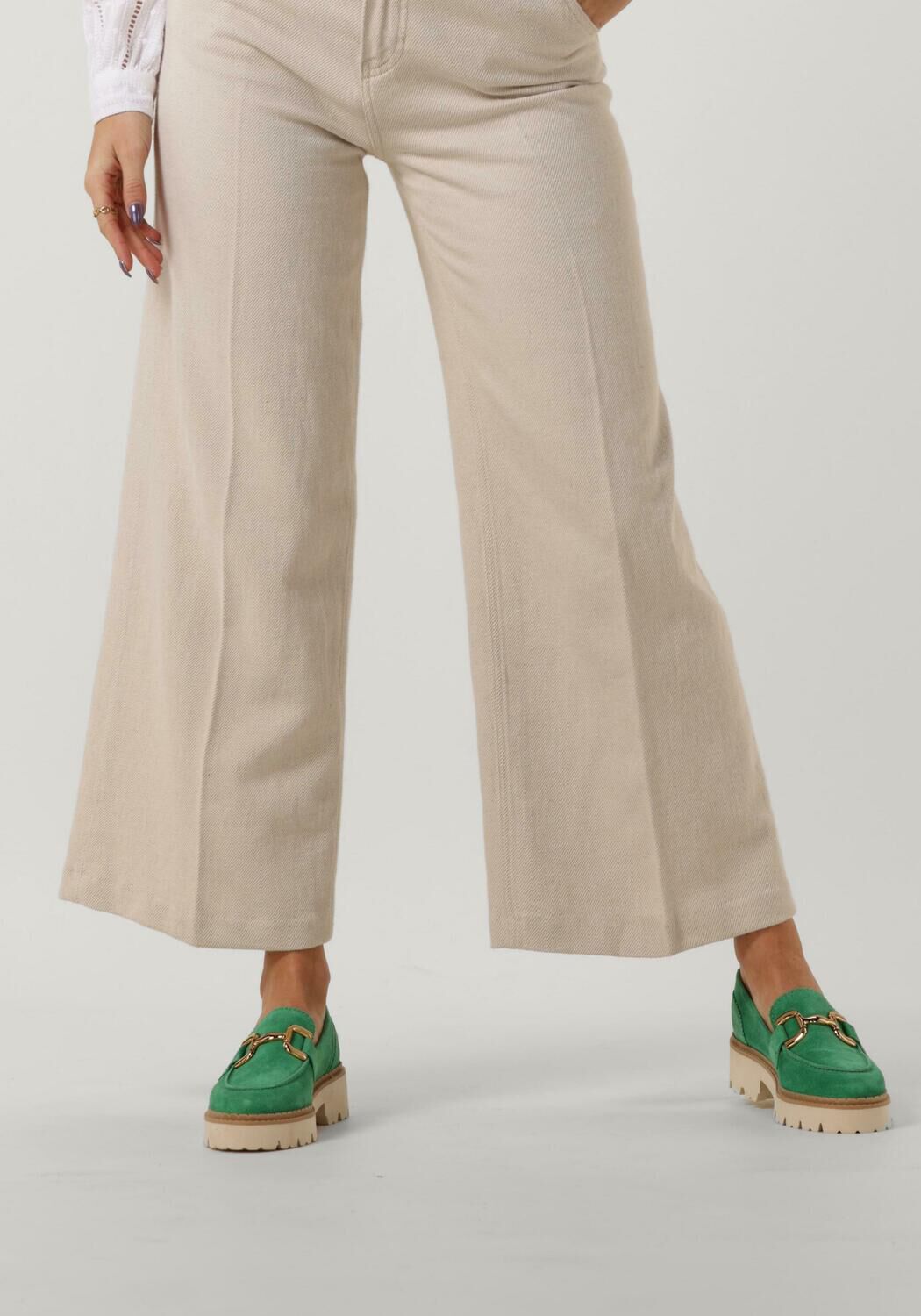 Groene OMODA Loafers BEE BOLD - large