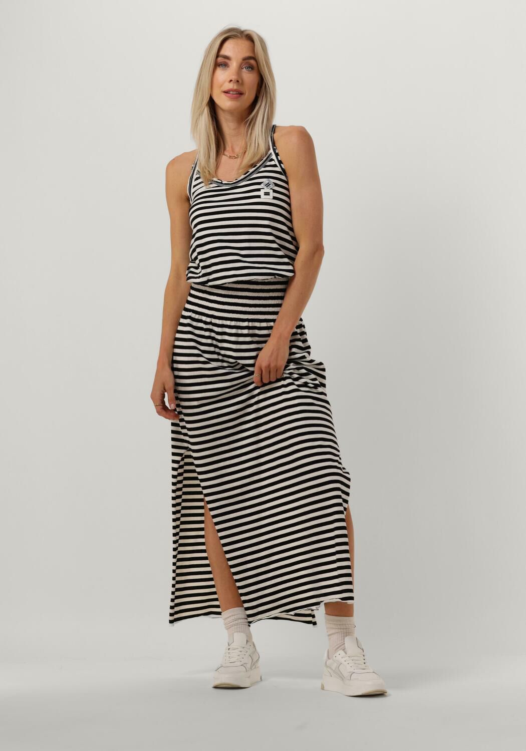 Smock jurk 2025
