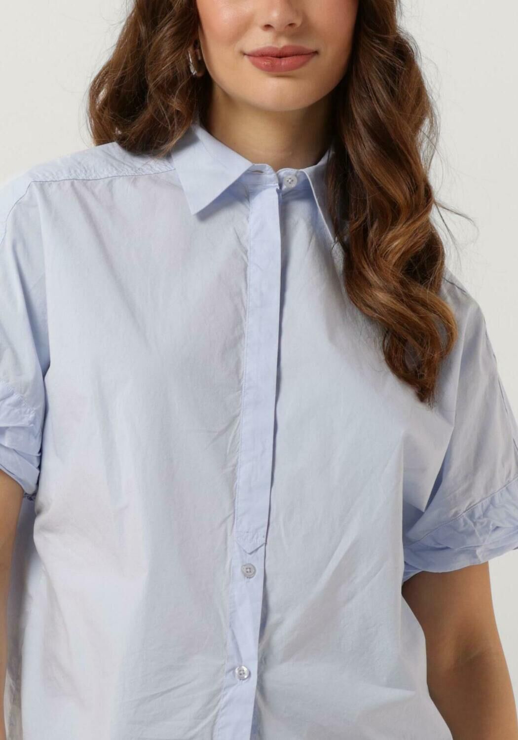 KNIT-TED Dames Blouses Lizzy Lichtblauw