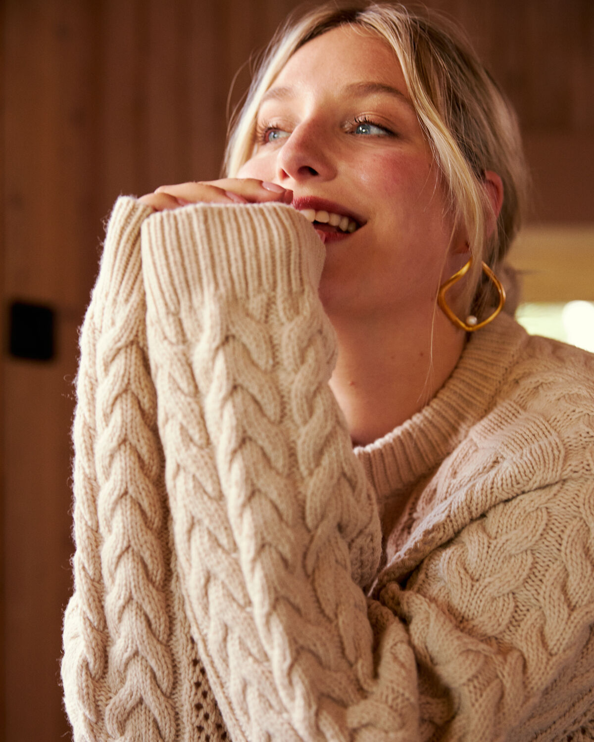 Creme CATWALK JUNKIE Trui KN BIG HUG - large