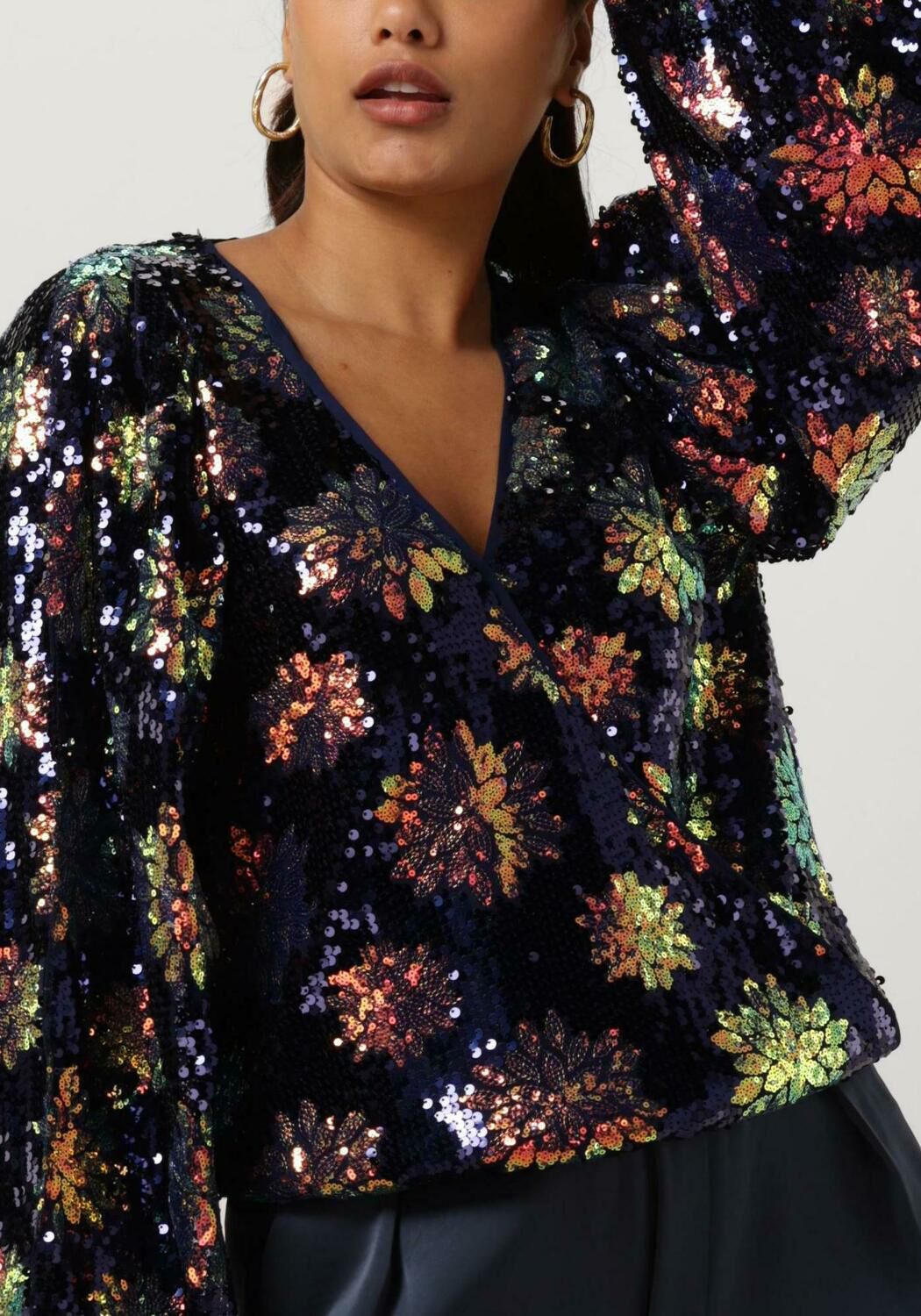 POM AMSTERDAM Dames Blouses Mesmerizing Top Blauw
