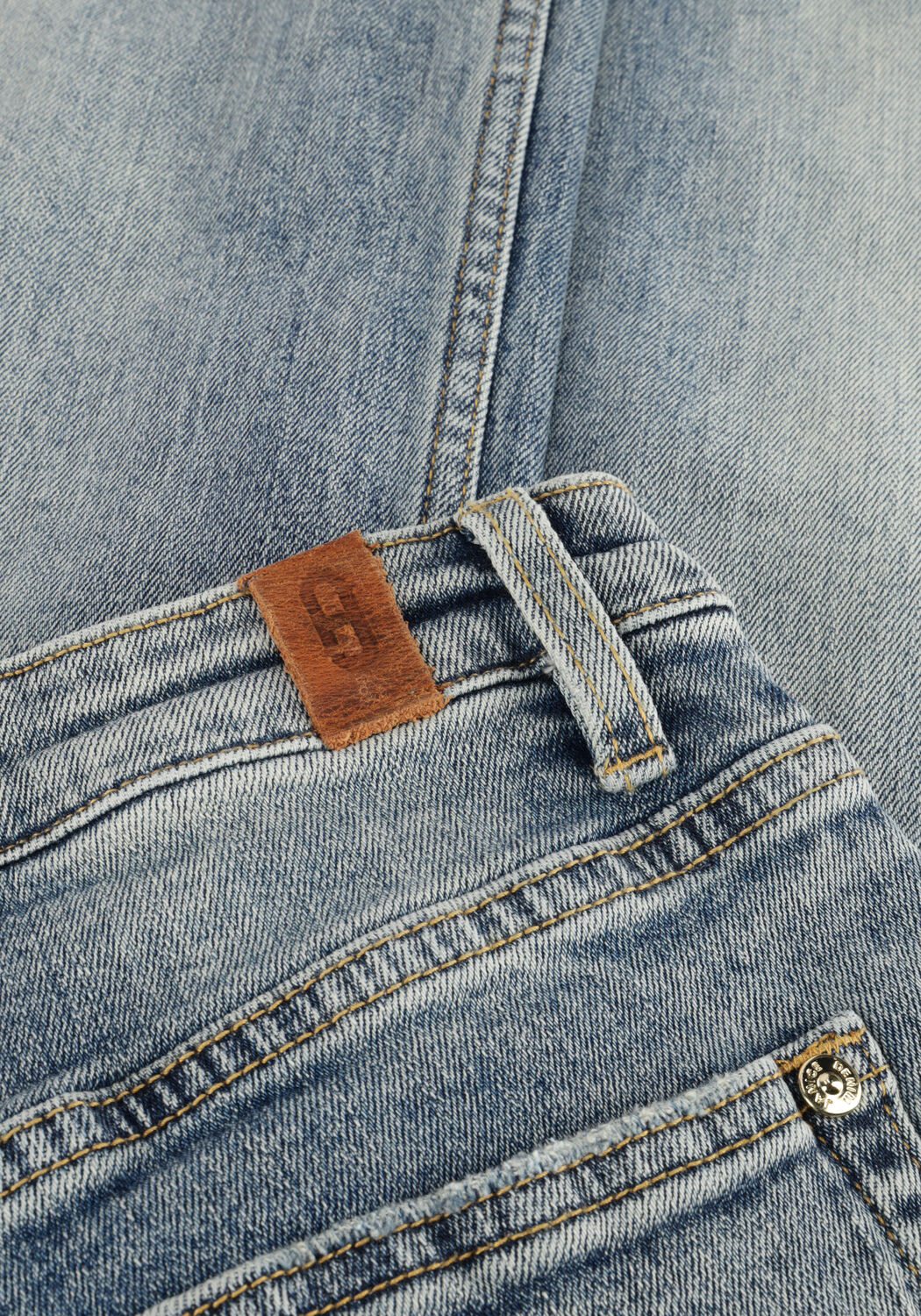 Lichtblauwe JANICE Wide jeans MASON - large