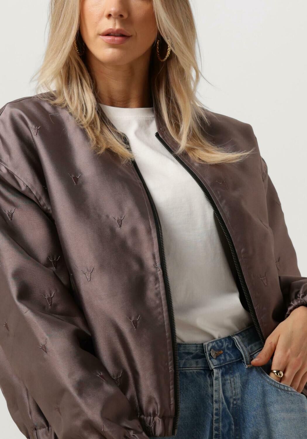 ALIX THE LABEL Dames Jassen Ladies Woven Shiny Bull Bomber Brons