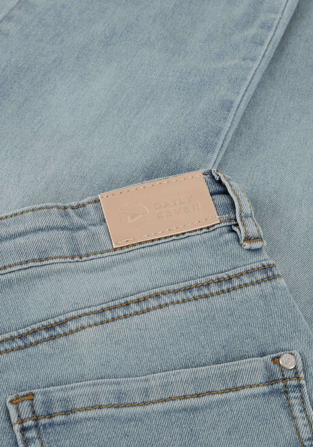 Lichtblauwe DAILY7 Straight leg jeans 2900 WIDE PATCH FIT - large