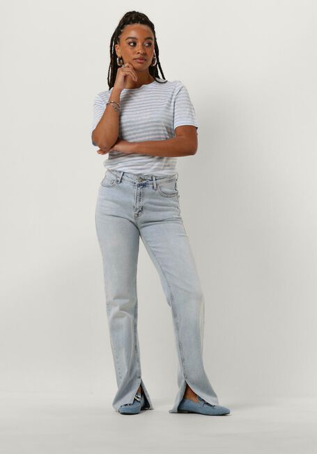 Lichtblauwe MY ESSENTIAL WARDROBE T-shirt LISAMW STRIPED TEE Lichtblauwe MY ESSENTIAL WARDROBE T-shirt LISAMW STRIPED TEE - large