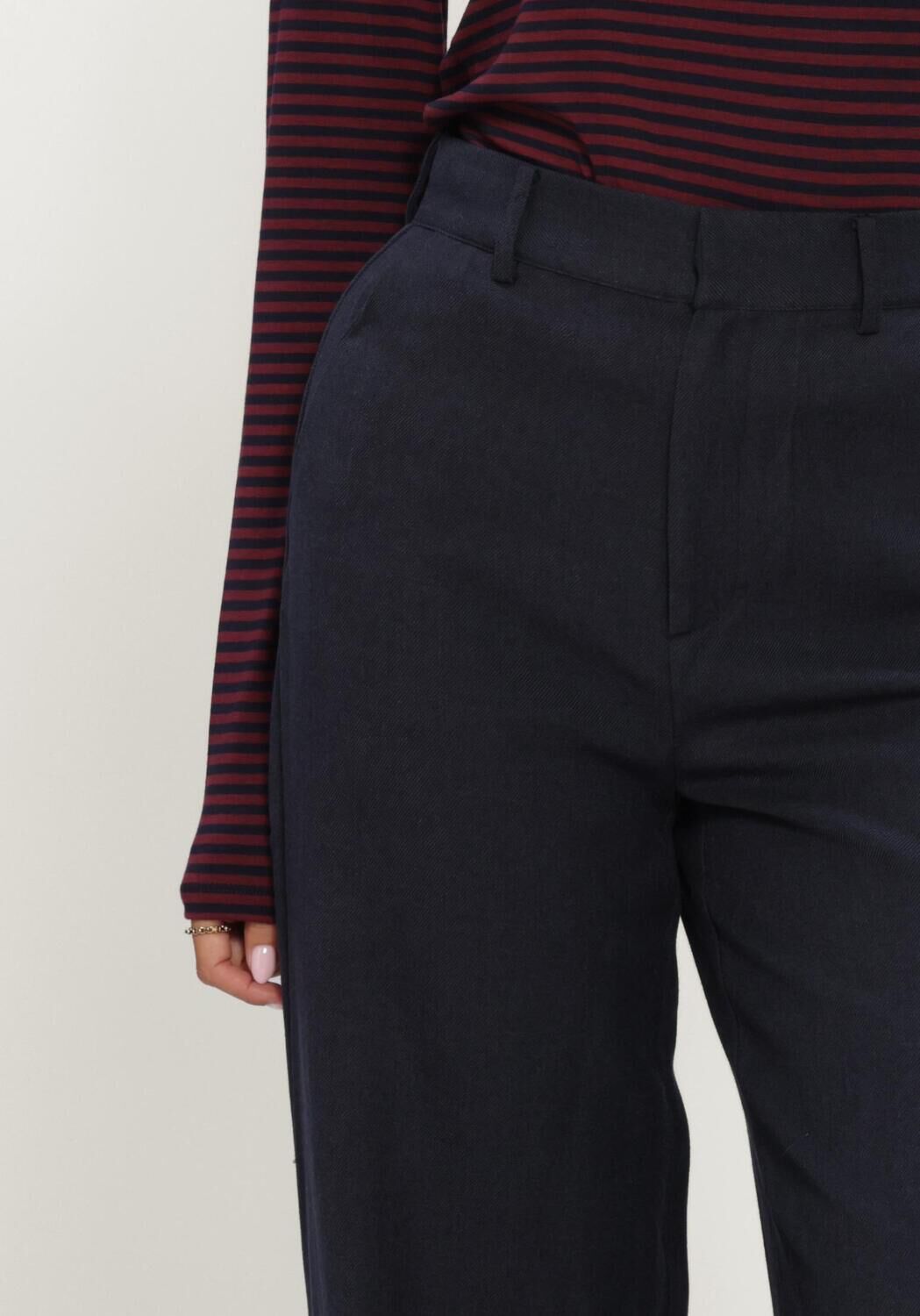 Donkerblauwe RUBY TUESDAY Broeken CLENDIS TAPPERED BUTTON DETAIL PANTS - large
