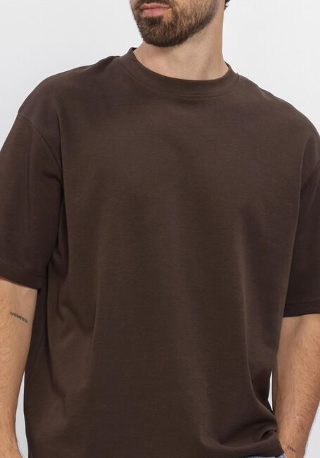 Bruine SELECTED MEN T-shirt SLHLOOSEOSCAR SS O-NECK TEE NOOS - large