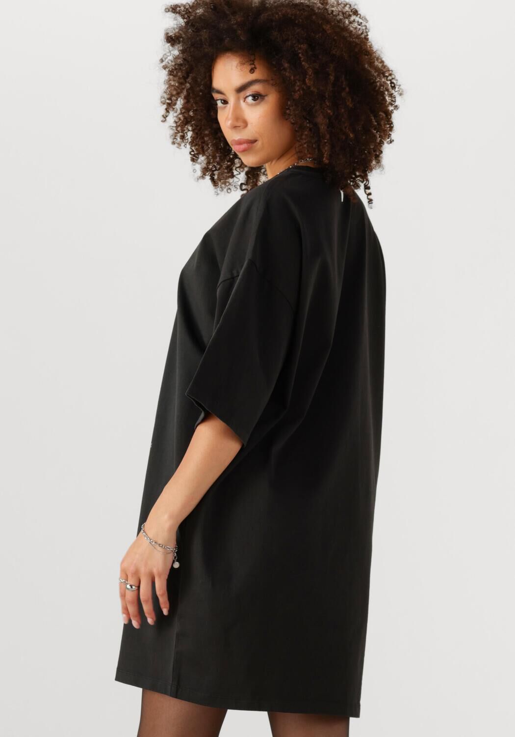 ALIX THE LABEL Dames Jurken Ladies Knitted Paris T-shirt Dress Grijs