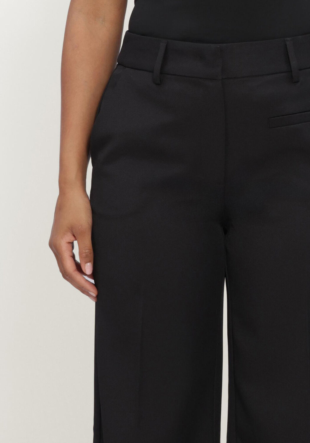 Zwarte HAUTE L'AMITI&Eacute; Pantalon PREMIERE PLAIN TALL PANT - large