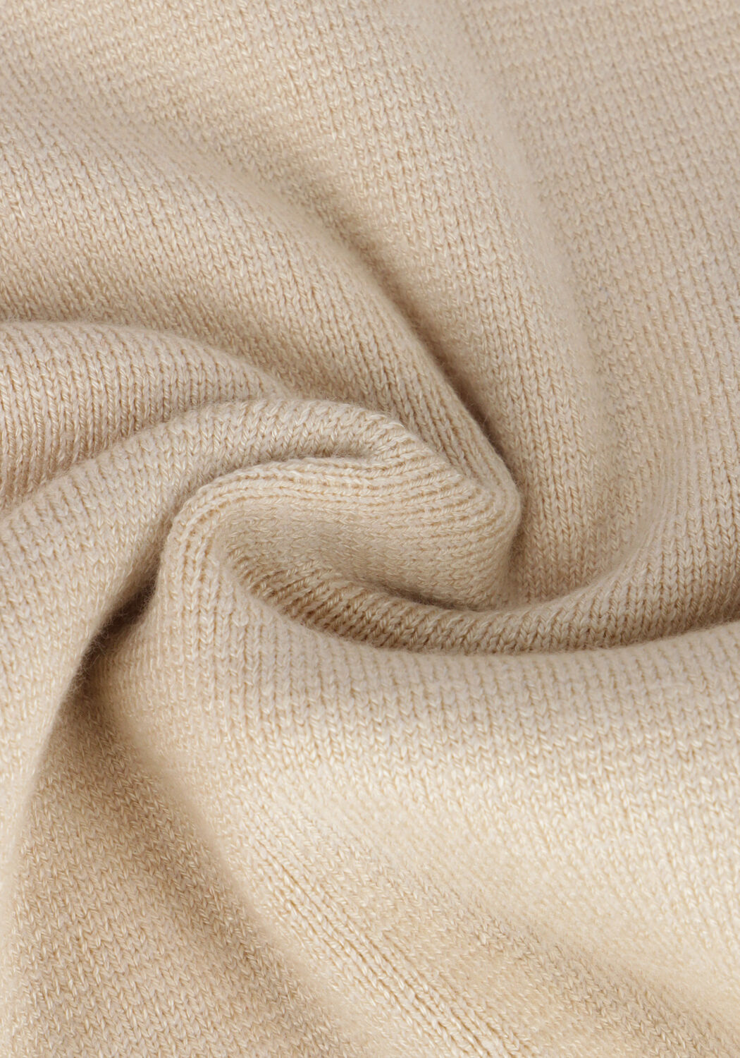 Witte ANOTHER LABEL Trui LUKTAR KNITTED PULL L/S - large