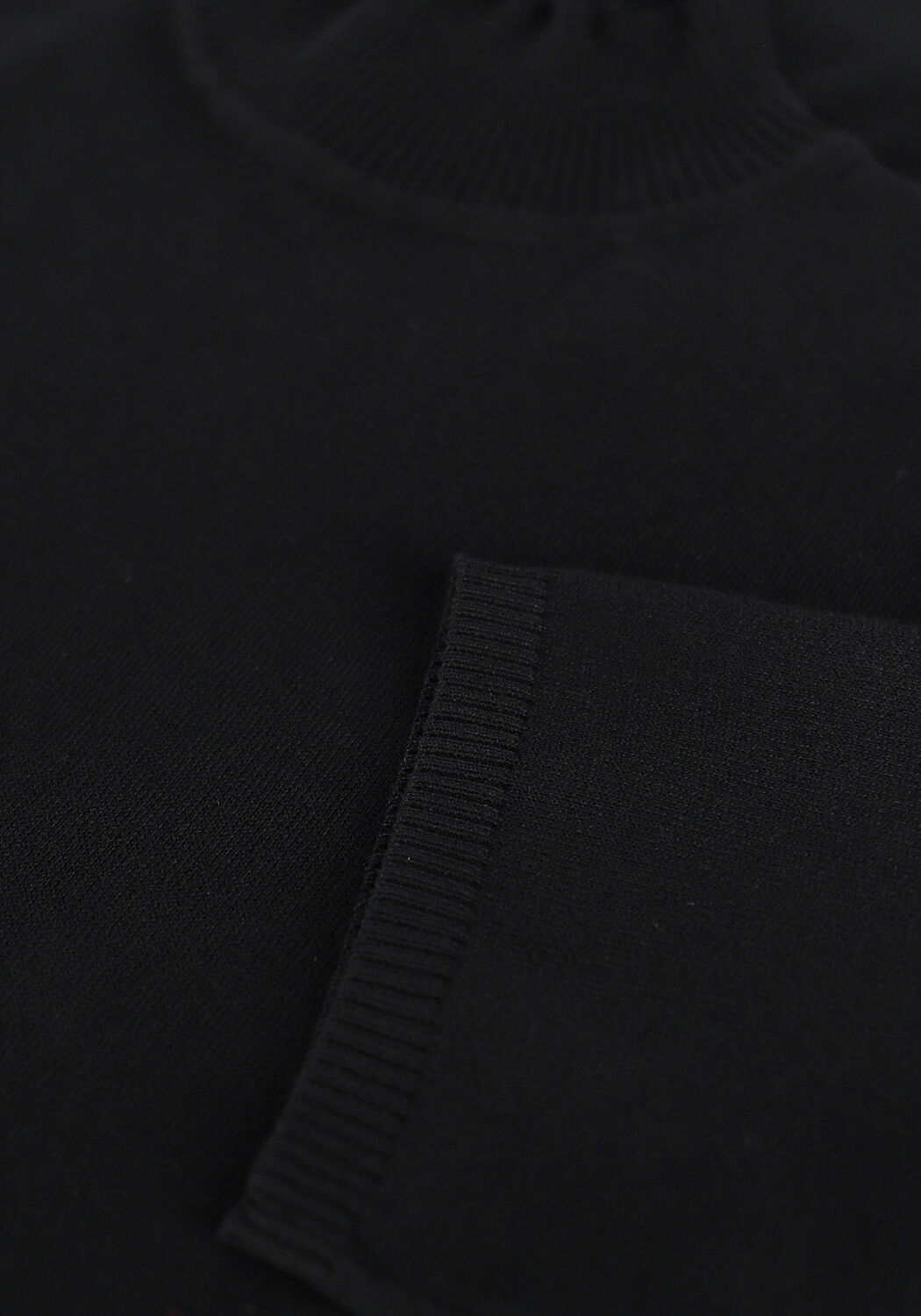 Zwarte MINUS Top LIMA ROLL NECK KNIT - large