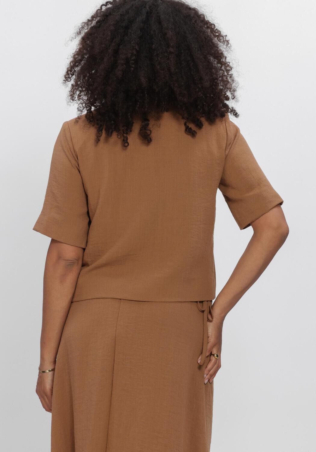 Bruine OBJECT Blouses OBJRINI MATHILDA 2/4 LO BLAZER  145 ND - large
