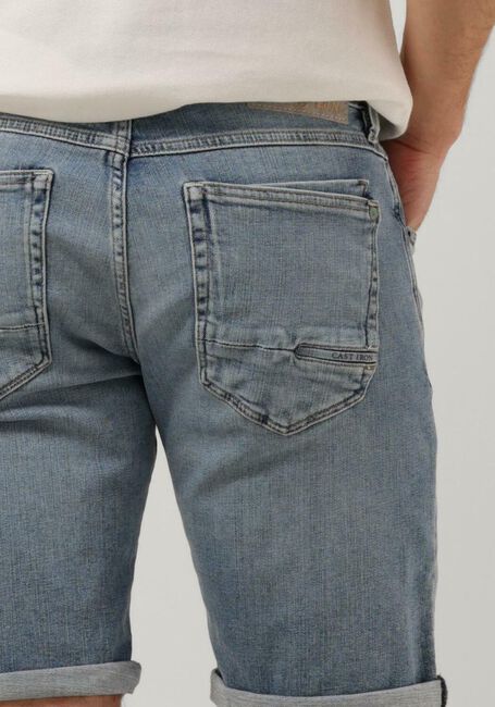 Lichtblauwe CAST IRON Jeans SHIFTBACK SHORTS BRIGHT SUN FADED - large