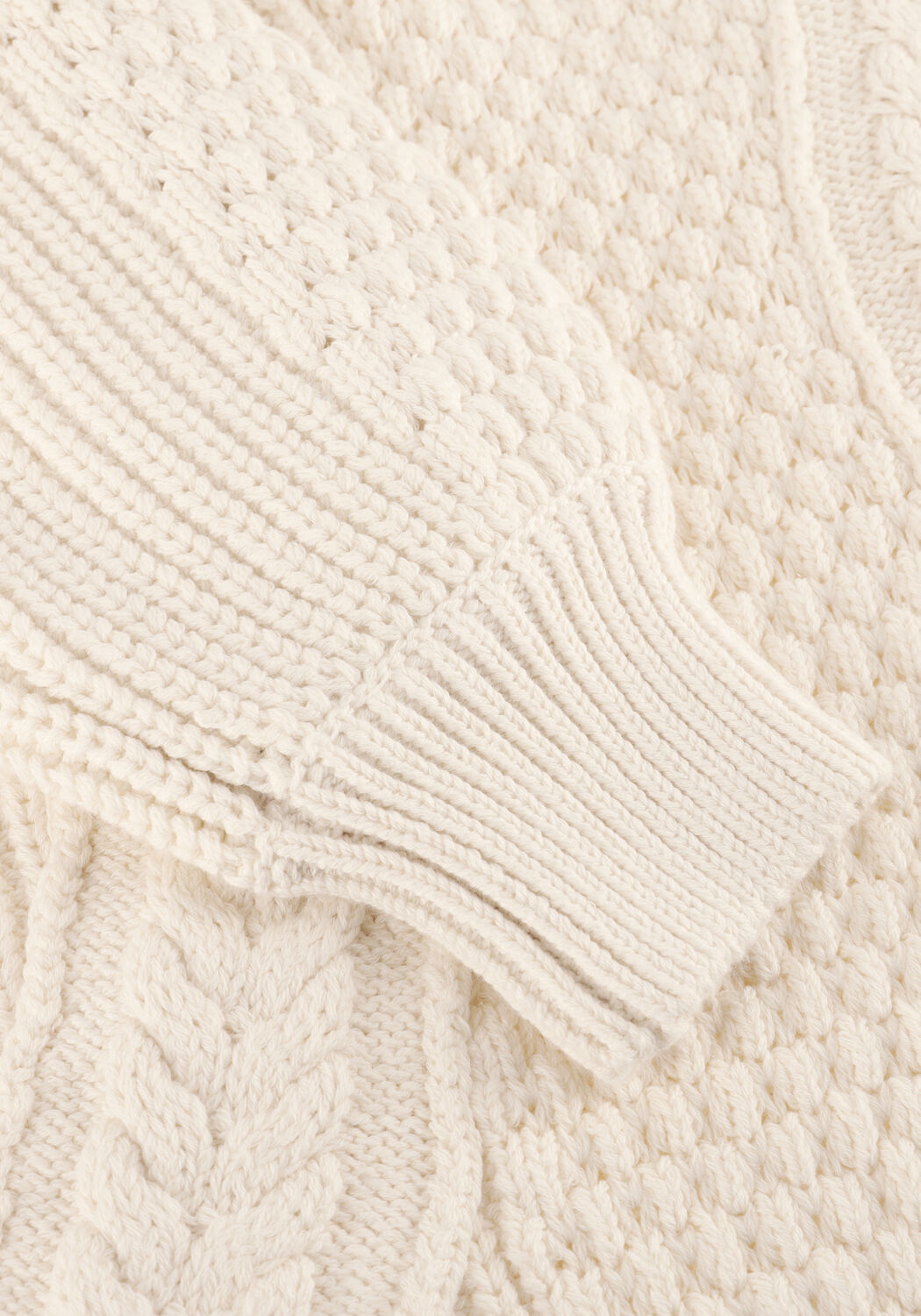 Creme ROUGE EDIT Trui ROUMICALA LS O-NECK KNIT - large