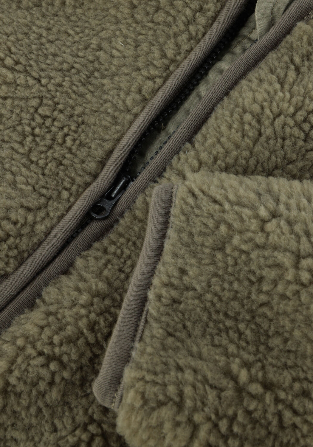 Olijf LIL' ATELIER Jassen NBNNALO SHERPA JKT SOLID LIL - large