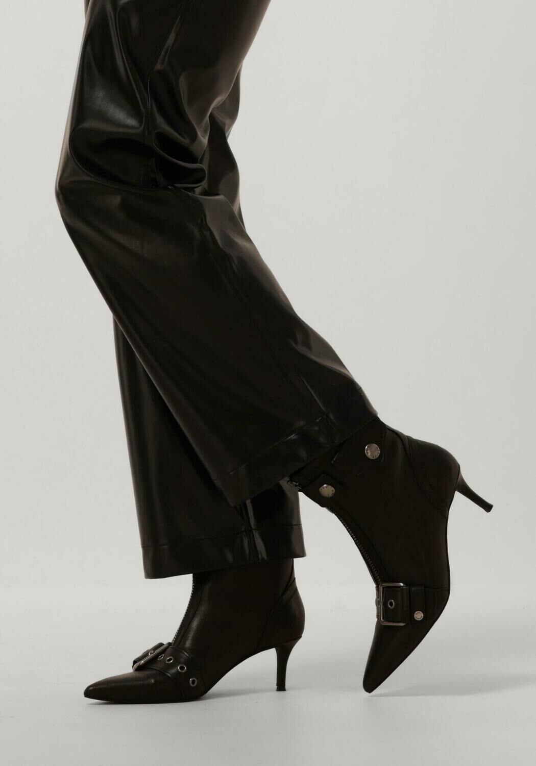 Zwarte KURT GEIGER LONDON Enkellaarsjes HACKNEY KITTEN BOOT - large