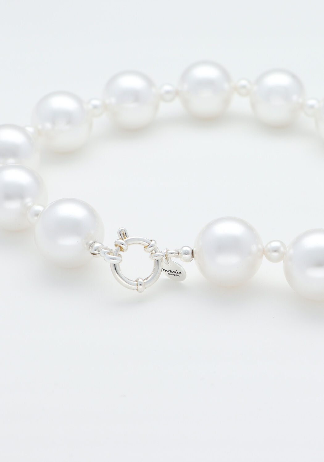 Witte BONNIE STUDIOS Kettingen MOONLIGHT PEARL NECKLACE - large