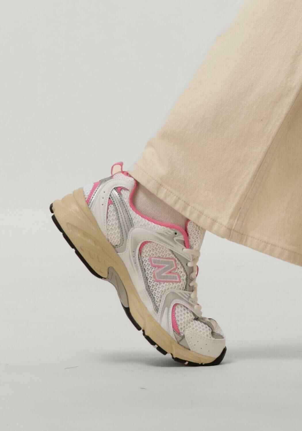 Witte NEW BALANCE Lage sneakers MR530 D - large