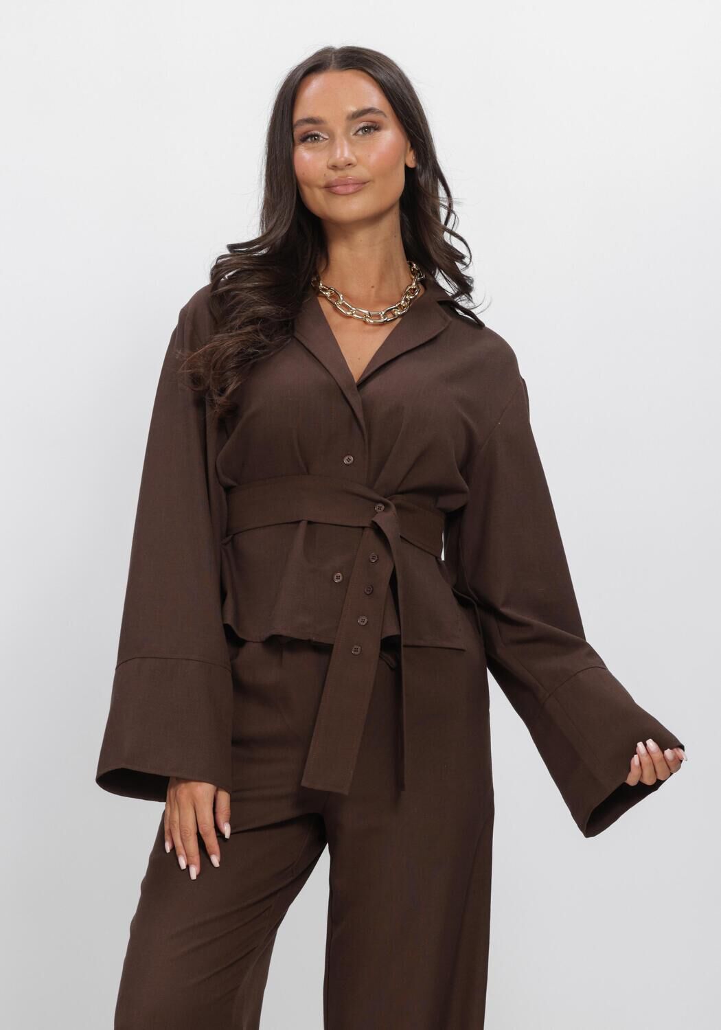Bruine AIMEE THE LABEL Blouses FALKOHS BLOUSE - large