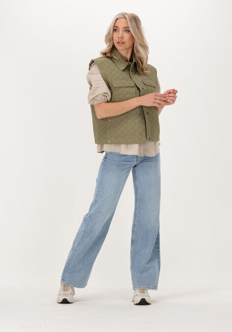 Groene LEVETE ROOM Gilet SARAH 1 SHIRT - large