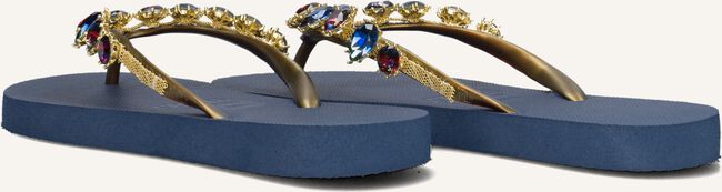 UZURII ALEXIA UZURII ALEXIA - large