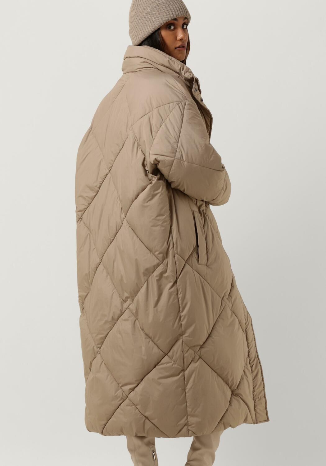 Lange gewatteerde jas sale beige
