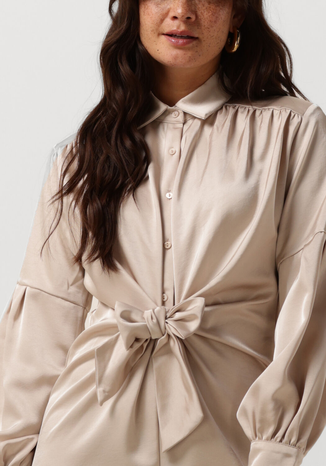 NEO NOIR Dames Jurken Nima Heavy Satin Dress Beige