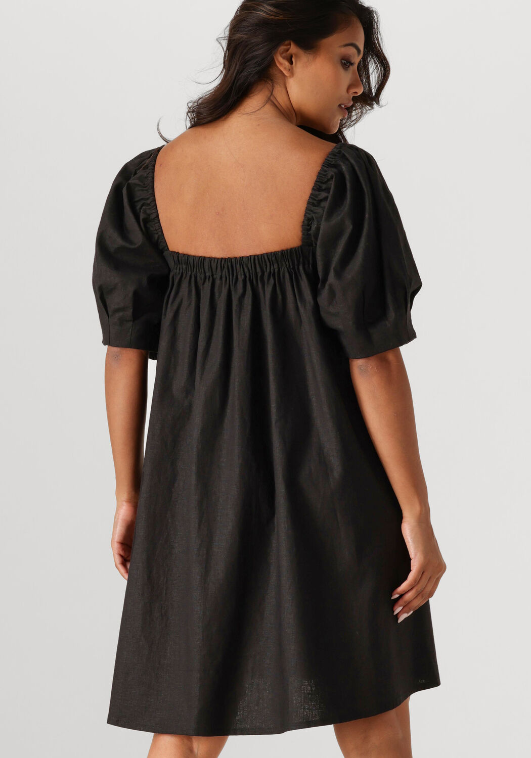 GESTUZ Dames Jurken Elarahgz Linen Short Dress Zwart