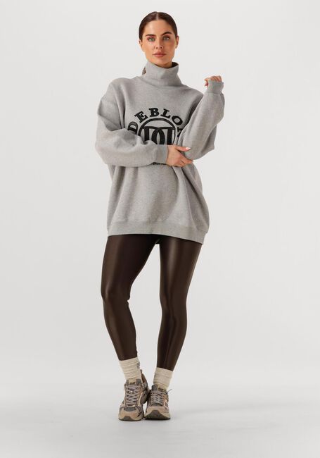 DEBLON SPORTS TESS SWEATER - large