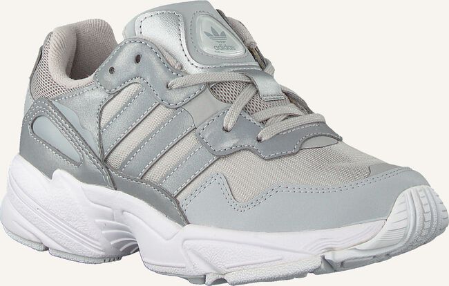 Grijze ADIDAS Lage sneakers YUNG-96 J Grijze ADIDAS Lage sneakers YUNG-96 J - large