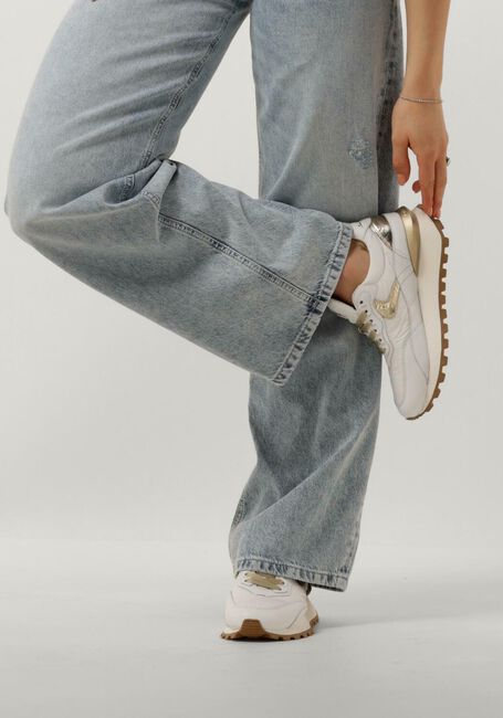 Witte VOILE BLANCHE Lage sneakers QWARK HYPE WOMAN Witte VOILE BLANCHE Lage sneakers QWARK HYPE WOMAN - large