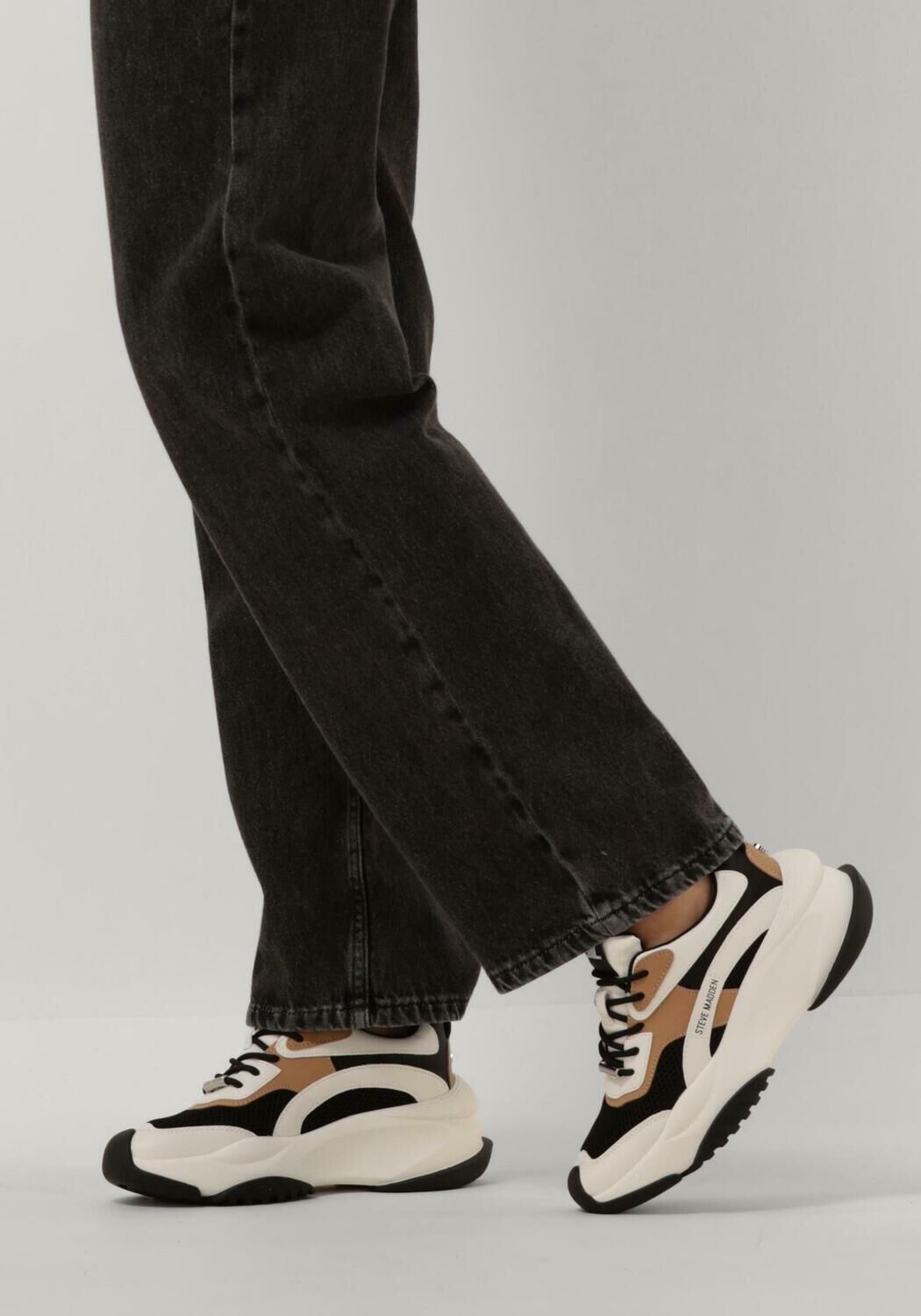 Zwarte STEVE MADDEN Lage sneakers BELISSIMO - large