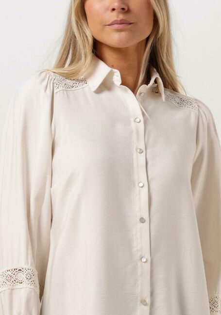 Witte JANSEN AMSTERDAM Blouses W754 BLOUSE LACE DETAILS AND LONG PUFFSLEEVES - large